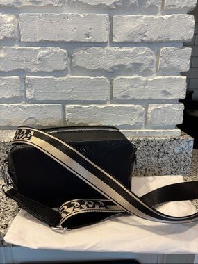 Trendy Inspired Black Leather Double Zip Crossbody